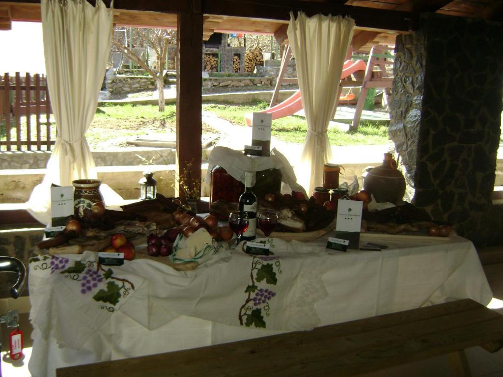 Pension Casa Natura Baile Herculane Bagian luar foto